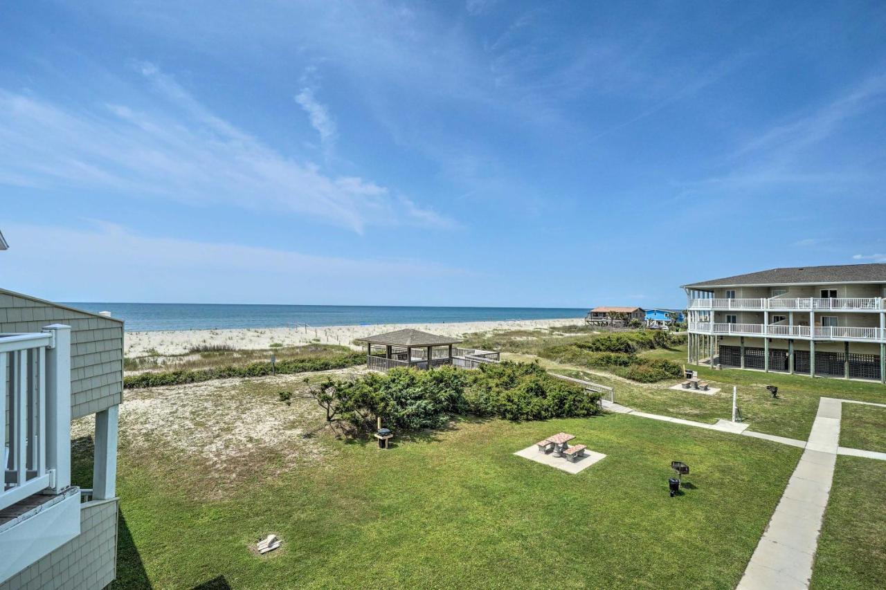 Oak Island Beachfront Condo With Community Pool Exterior photo